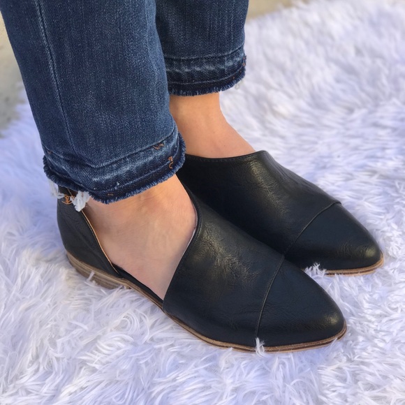 The Carter Cut-Out Booties - Picture 3 of 4